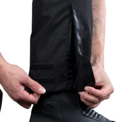 Oxford Metro 2.0 Pants Regular Stealth Black -GearUp Moto OxfordMetro2.0PantsRStealthBlackOF TM227101RAnkleVelcro