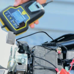 Oxford Oximiser 3X Advanced Battery Management System -GearUp Moto OxfordOximiser3XAdvancedBatteryManagementSystemEL200BatteryConnection