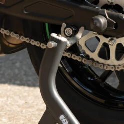 Oxford ZERO-G Bobbin Forks -GearUp Moto OxfordZERO GBobbinForksOX290ForksInUse