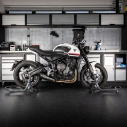 Oxford ZERO-G Front Dolly Stand -GearUp Moto OxfordZERO GFrontDollyStandOX295StandInUse2