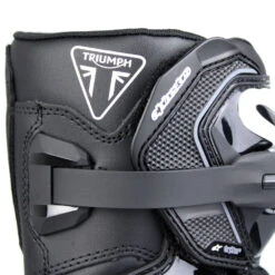 Triumph Belize Drystar Boots Black 13 Triumph Belize Drystar Boots Black -GearUp Moto TriumphBelizeDrystarBootsMBTA22802BadgeDetail