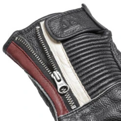 Triumph Raven Gloves Black -GearUp Moto TriumphRavenGlovesMGVS17322Detail