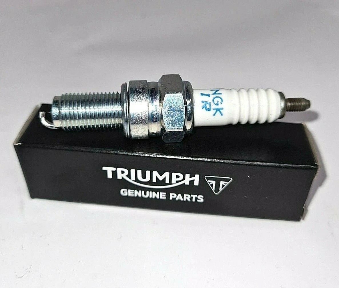 Triumph CR9EIA-9CR9EIA-9 Spark Plug 3 Triumph CR9EIA-9CR9EIA-9 Spark Plug